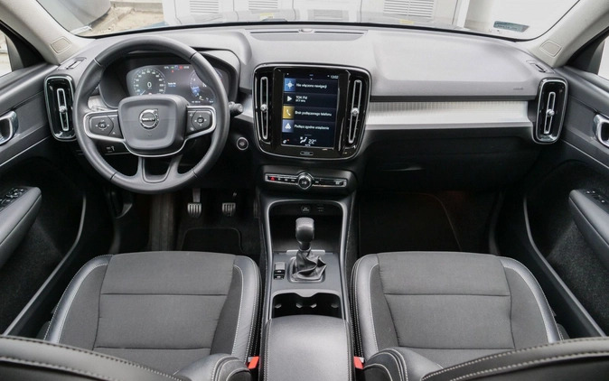 Volvo XC 40 cena 99900 przebieg: 77287, rok produkcji 2019 z Zawidów małe 529